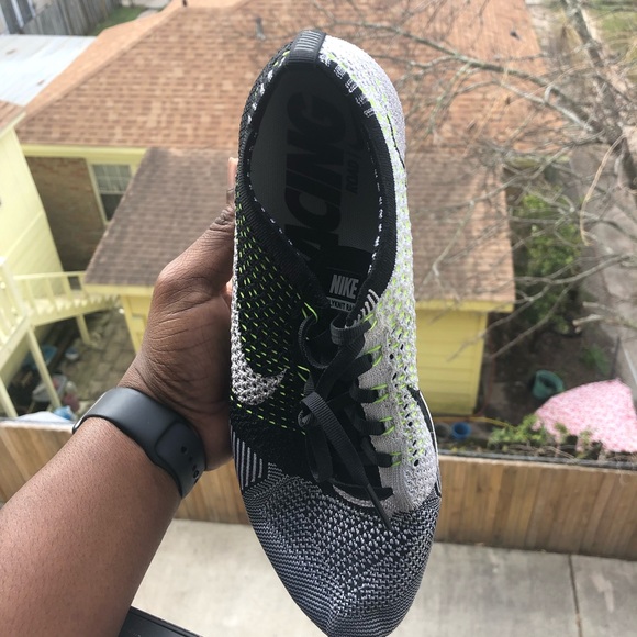 Nike flynit racer ‘volt’ 2015 - Picture 2 of 3